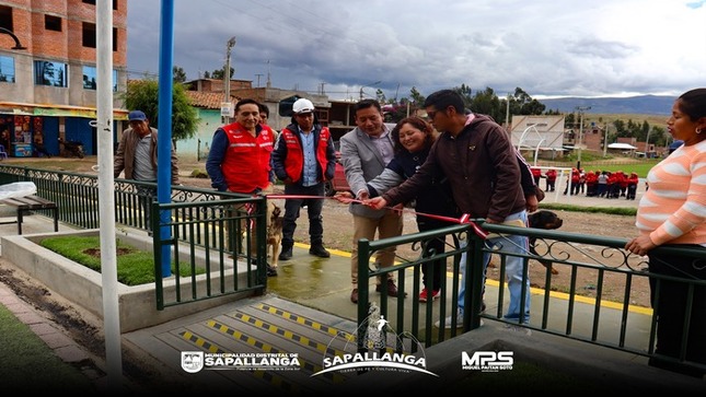 Parque Yaricampa, luce espacios renovados para la población de la Punta, gracias a trabajos del programa Llamkasun Perú.