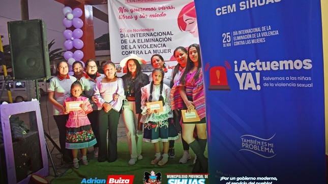 💠LA MÚSICA Y EL CANTO COMO HERRAMIENTAS DE LIBERTAD EN EL DÍA INTERNACIONAL DE LA ELIMINACIÓN DE LA VIOLENCIA CONTRA LA MUJER🎤🎼
En conmemoración del 25 de noviembre, Día Internacional de la Eliminación de la Violencia contra la Mujer, la Municipalidad Provincial de Sihuas felicita la realización del I Concurso de Canto "La Música y el Canto Son Sinónimos de Libertad", organizado por el Centro de Emergencia Mujer (CEM) Sihuas.
Este evento reunió a estudiantes de las instituciones educativas de los niveles primario y secundario, quienes, a través de su talento y voz, entonaron poderosas letras que empoderan a la mujer y fortalecen la lucha por la erradicación de la violencia hacia ellas. Cada una de sus presentaciones fue un grito de esperanza, resistencia y libertad, reafirmando el compromiso de las nuevas generaciones por el respeto hacia los derechos de la mujer.
Felicitamos a todas las participantes por su valiosa contribución a esta causa, mostrando que la música es una herramienta transformadora para sensibilizar y movilizar a la población en favor de una sociedad sin violencia.
Desde la Municipalidad de Sihuas, reafirmamos nuestro compromiso con la erradicación de la violencia hacia la mujer y seguiremos apoyando acciones que promuevan el respeto, la igualdad y la dignidad para todas.
𝗖𝗮𝗺𝗯𝗶𝗲𝗺𝗼𝘀 𝗹𝗮 𝗵𝗶𝘀𝘁𝗼𝗿𝗶𝗮. ¡𝗣𝗼𝗿 𝘂𝗻 𝗳𝘂𝘁𝘂𝗿𝗼 𝘀𝗶𝗻 𝘃𝗶𝗼𝗹𝗲𝗻𝗰𝗶𝗮!
