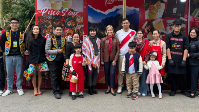 Embajada del Perú promociona la cocina peruana en el Festival Gastronómico Internacional Hanói 2024