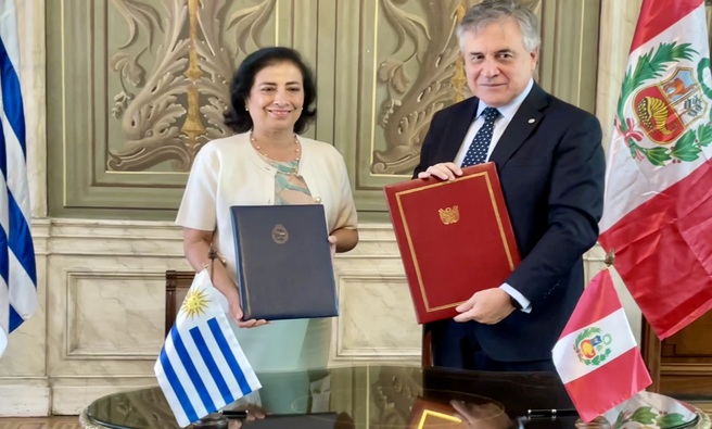 El Perú y Uruguay suscriben Memorándum de entendimiento sobre cooperación antártica