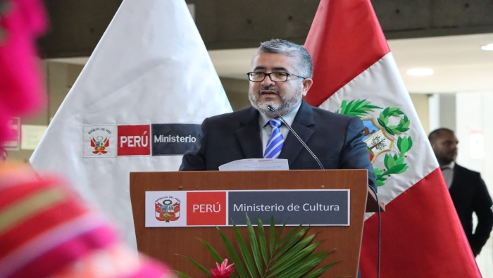 Ministro de Cultura inauguró la exposición – venta Ruraq maki – Tajimat pujut