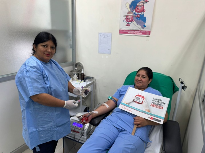 Trabajadores del INCN donan sangre