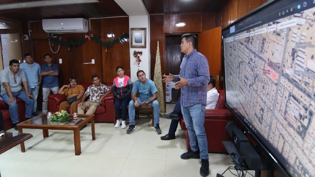 Presentan proyecto