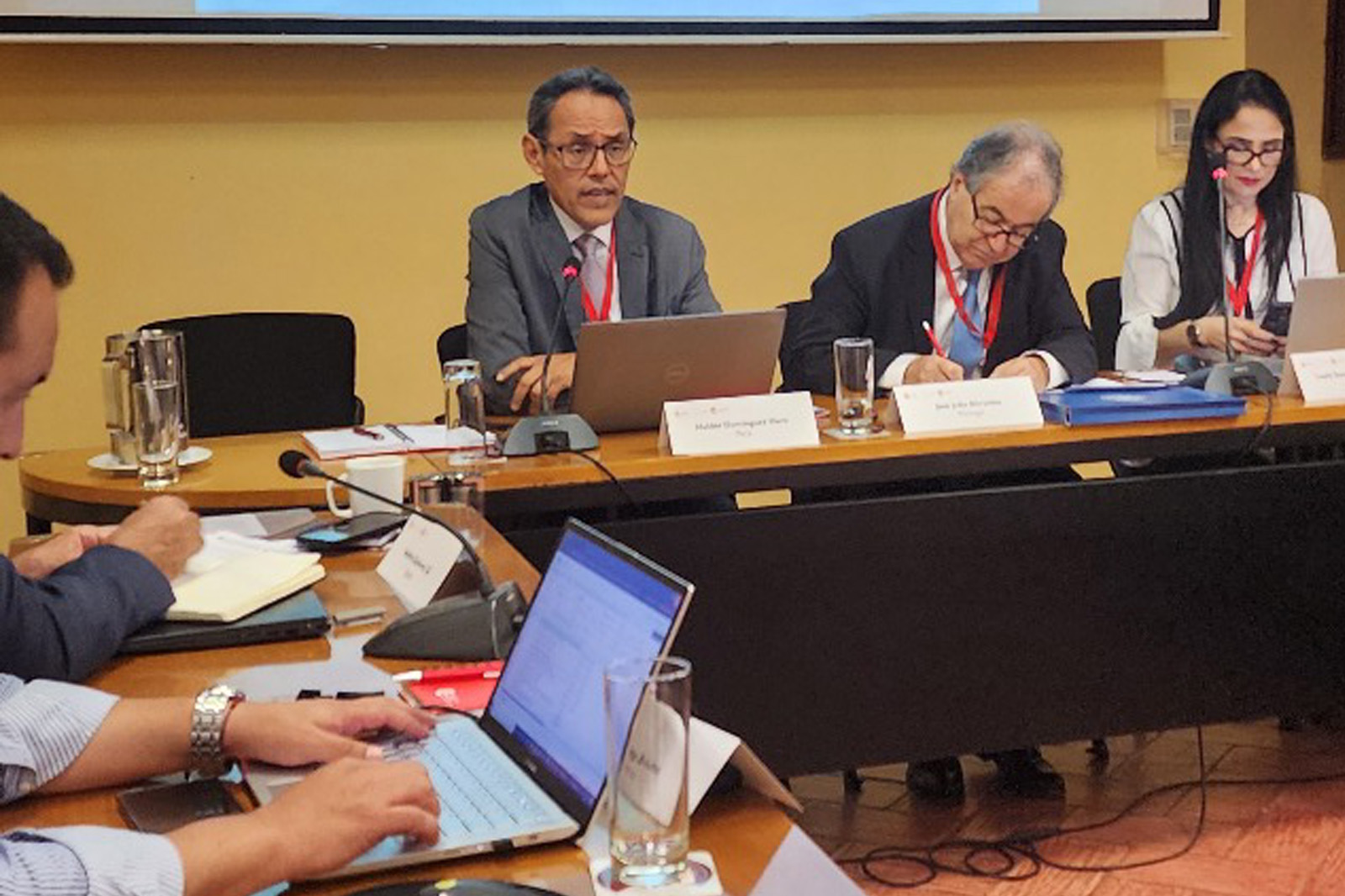 Vicepresidente del TC Helder Domínguez expuso en seminario sobre “Publicidad procesal y difusión de la jurisprudencia constitucional en materia de derechos humanos”, en Cartagena de Indias, Colombia