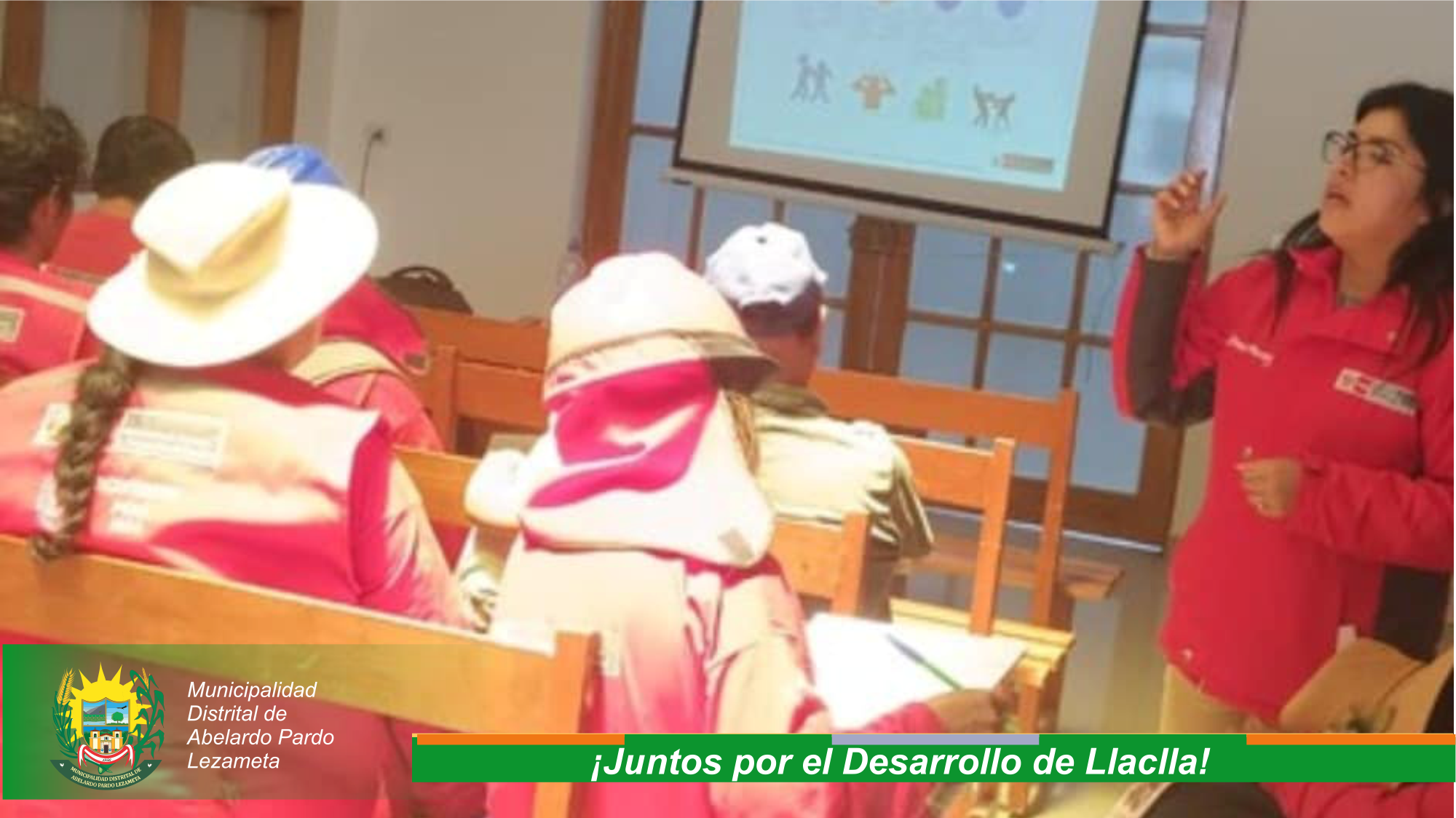 Charla sobre violencia familiar dirigida a los padres de familia
