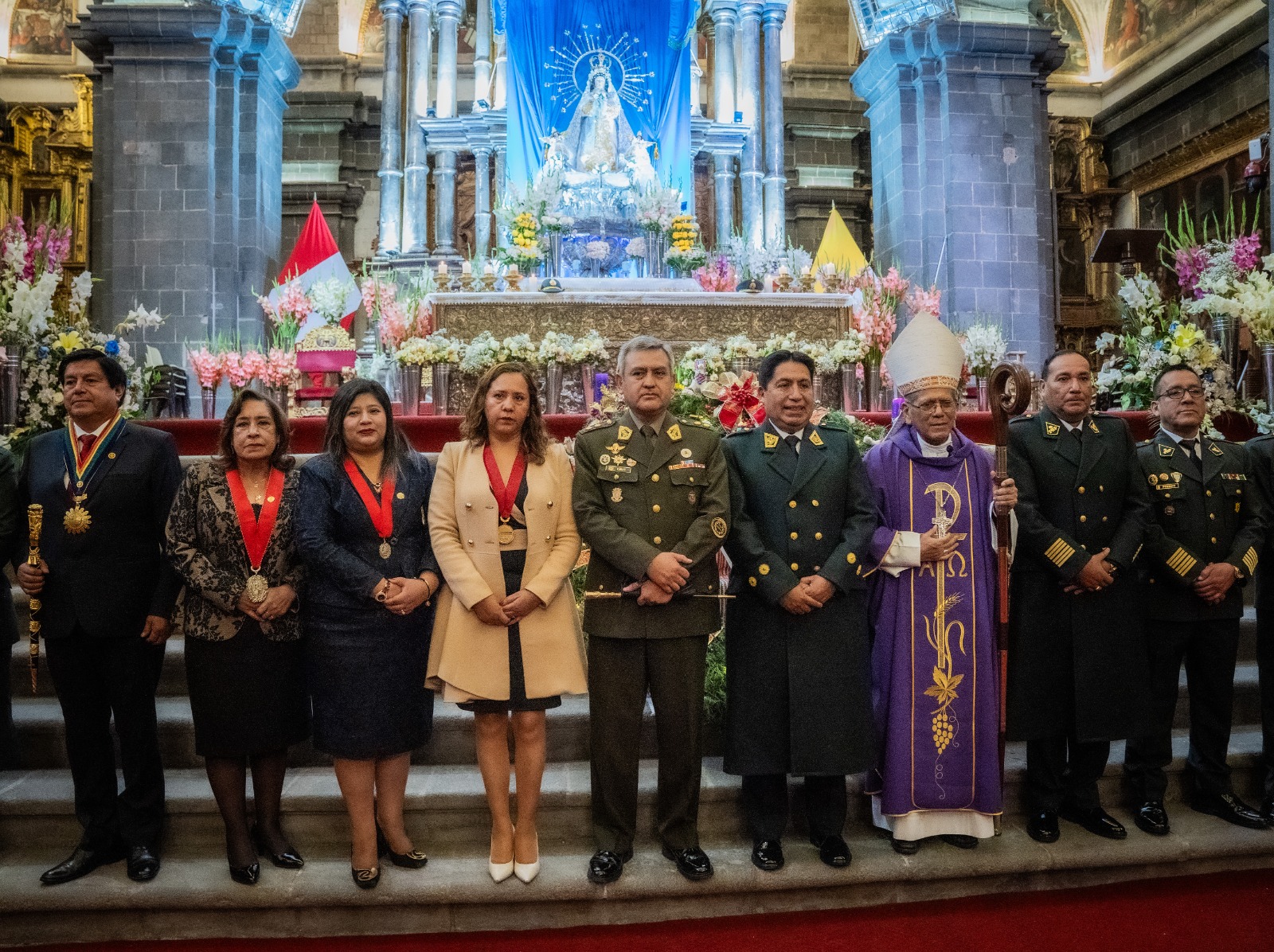 Presidenta de la Corte de Cusco participó en el "XXXVI Aniversario de la Policía Nacional del Perú"