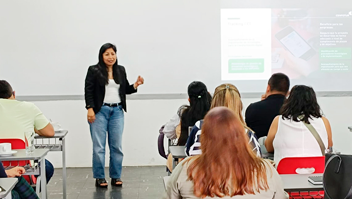 Delegación de empresarios colombianos visitan CENFOTUR para conocer las mejores prácticas del turismo gastronómico peruano