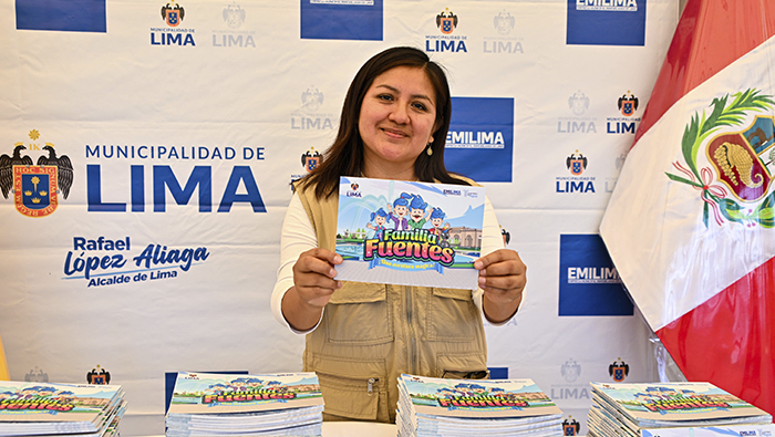 Donación de libros de Emilima a la Asoc. Wawitas - 5