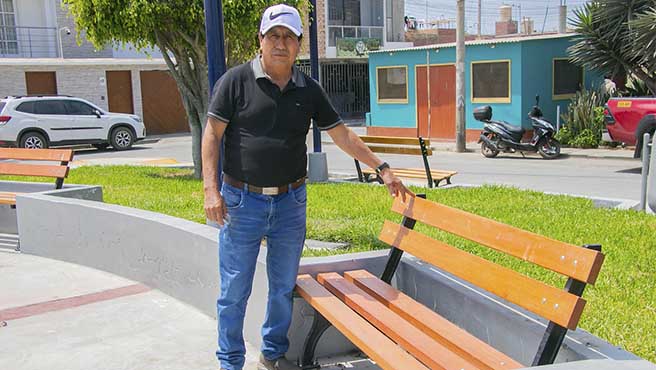 Alcalde inspecciona los trabajos de mantenimiento del Parque Miguel Grau.