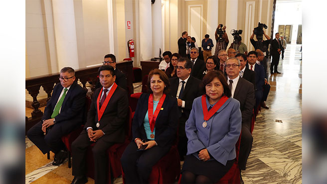 Presidentes de las Cortes Superiores de Justicia del Callao, Lima Norte y Lima Este reciben equipos informáticos del Poder Judicial