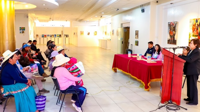 Presentación del libro "Quinua y cañihua", recetario de oro de los productos andinos