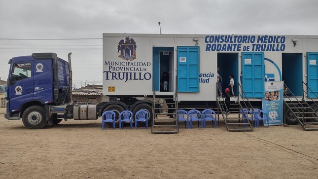 Mario Reyna pide al Minsa que su hospital itinerante atienda en Alto Trujillo