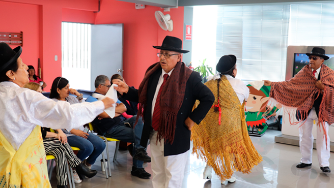  Pensionistas de la ONP adelantan la Navidad con danzas y actividades de integración en todo el país