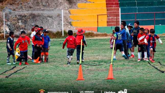 Archivo imagen de Apertura de la Academia Municipal de Fútbol Paucartambo 2024