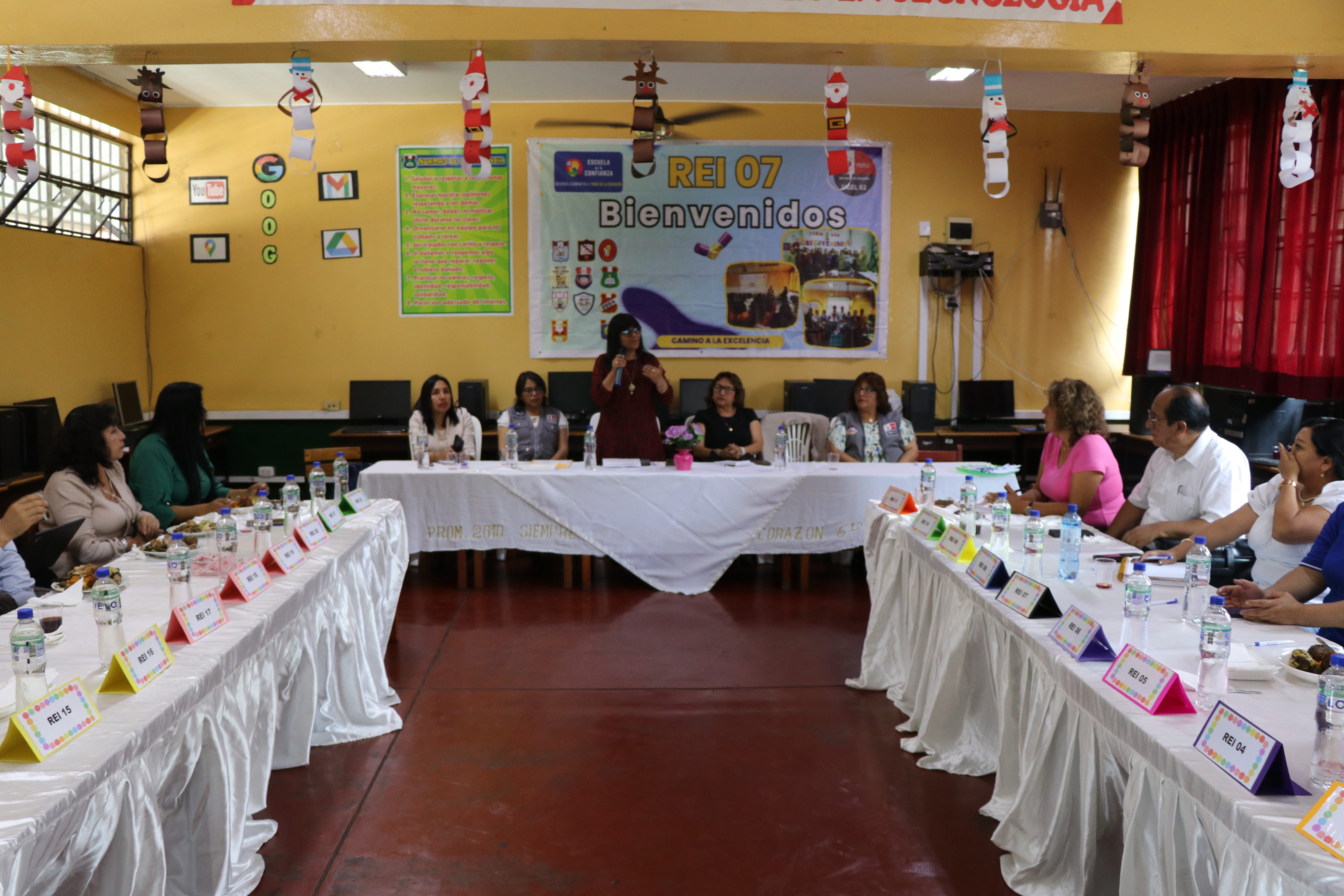alocución de la directora de la ugel 02
