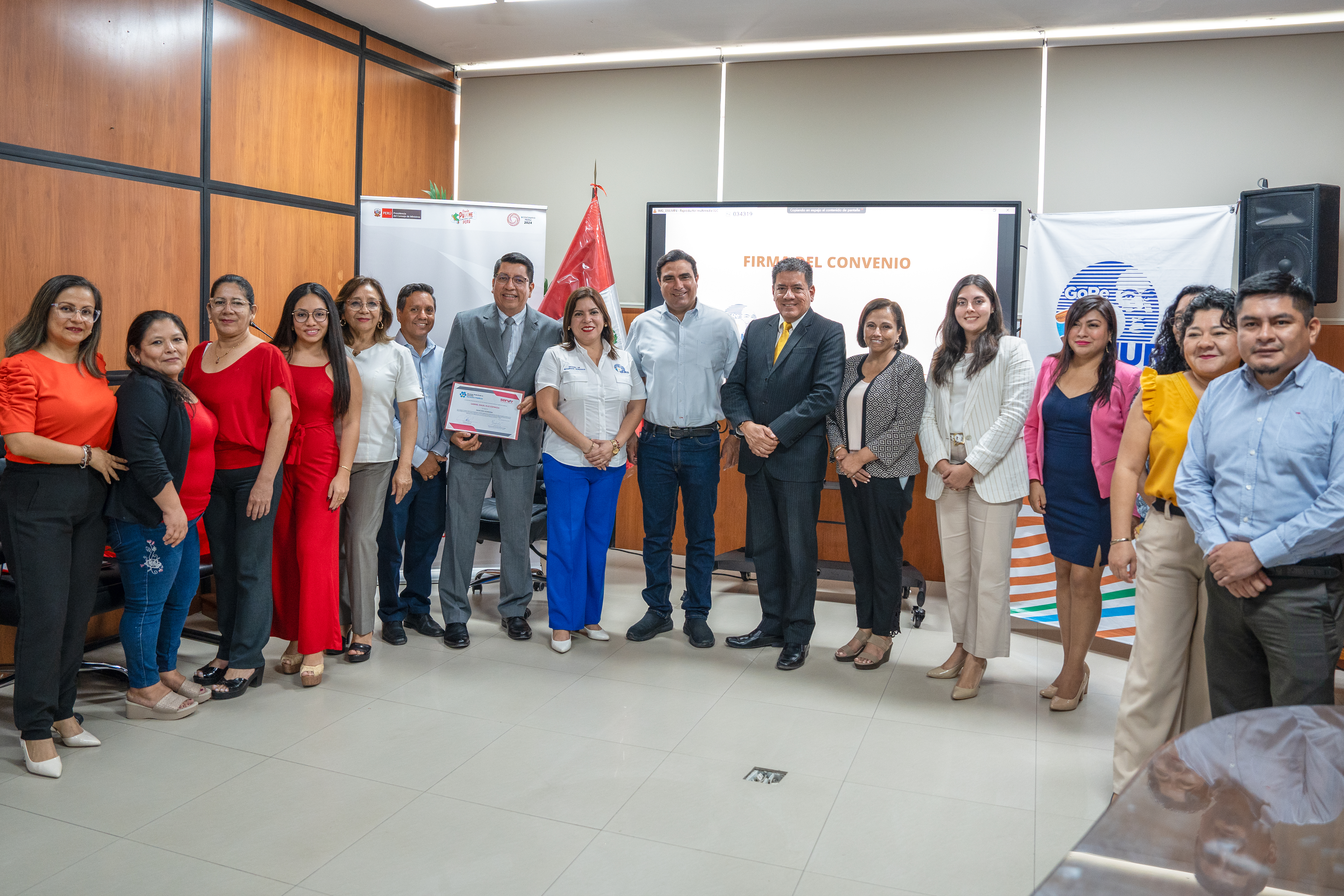 GORE Y SERVIR firman convenio para capacitar a más de 55 mil servidores públicos de la región Piura