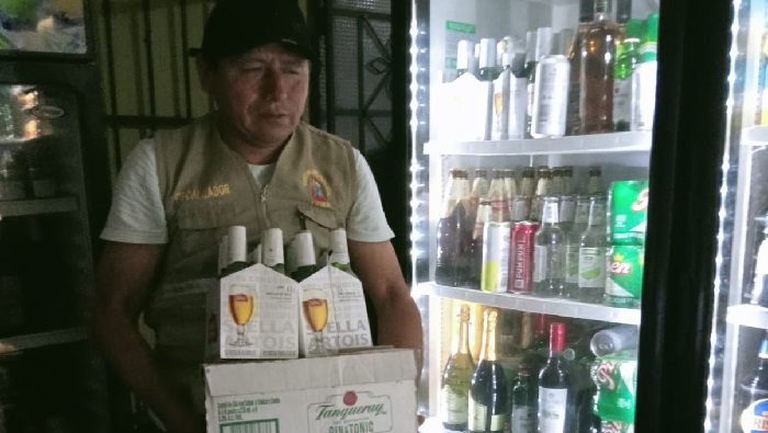 Decomisan productos