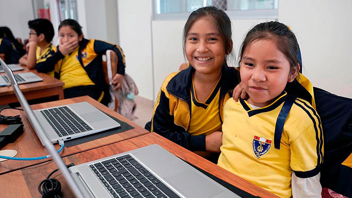 En Huaycán se inaugura la Escuela Bicentenario 1268 Gustavo Mohme Llona