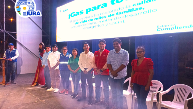 PRIMERA CONEXION DE GAS NATURAL A DOMICILIO