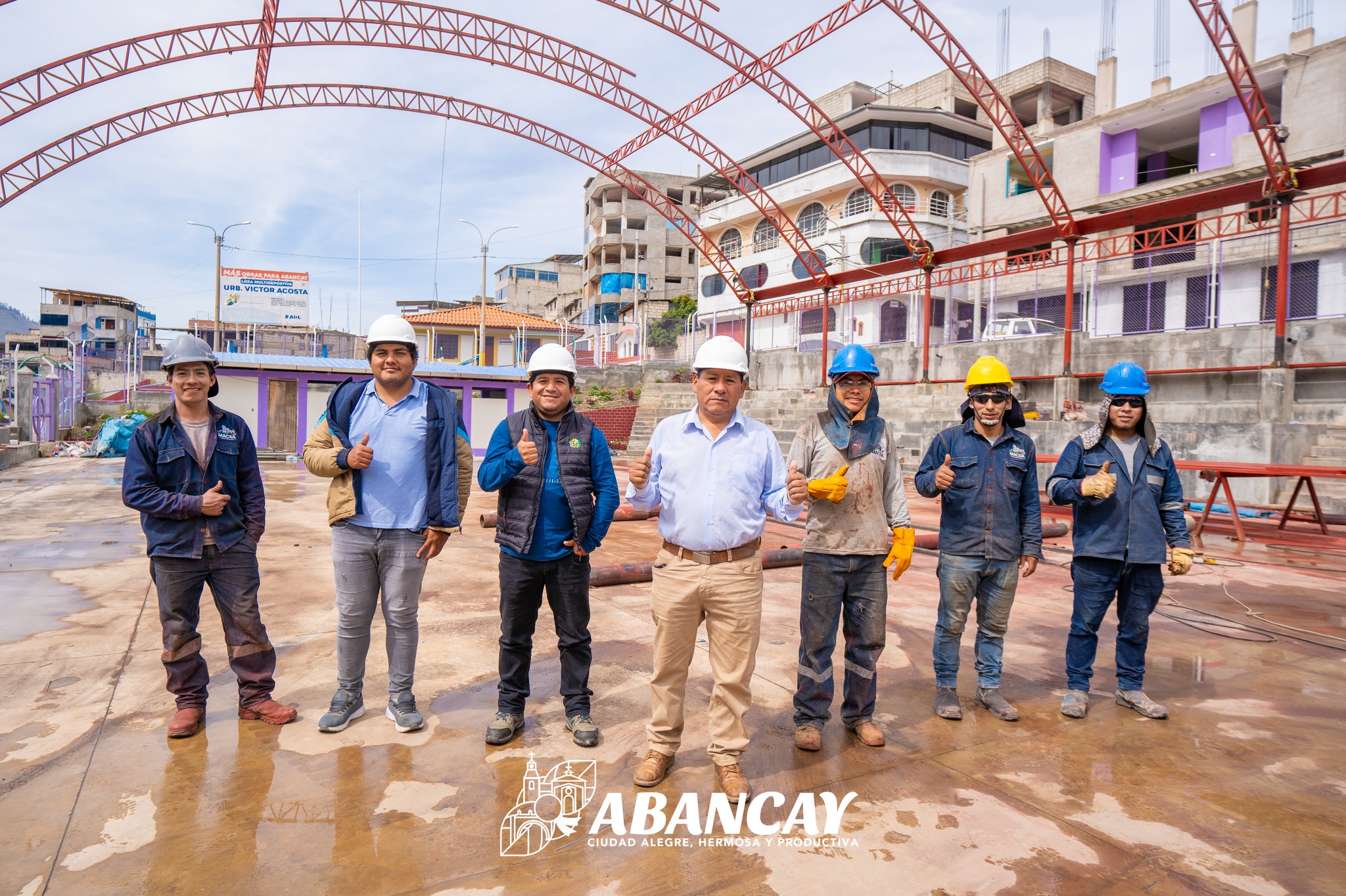 💪 ¡MUY PRONTO! 🏀⚽ Losa Deportiva Víctor Acosta Ríos en Tamburco. 🏗️