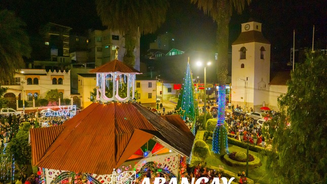 🎄✨ Abancay Inicia La Magia De La Navidad Con El Encendido Del Árbol Navideño 2024.