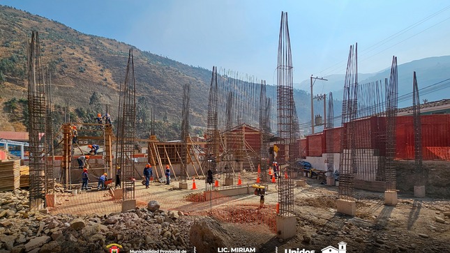 Archivo Imagen de la Construcción del Local de la Compañía de Bomberos 132 de Paucartambo