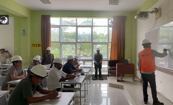 Realizaron la verificación del equipamiento e instalación del sistema de Data e Informática de la Escuela Profesional de Ingeniería Agroforestal ubicada en el VRAEM.
