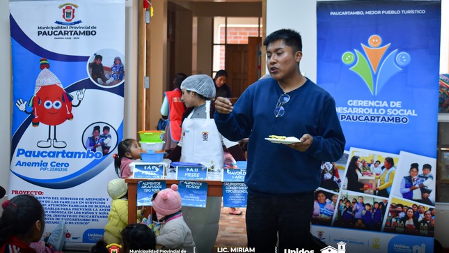 Archivo Imagen del Taller de Sesión Demostrativa con Madres de Familia para Preparar Platos con Alto Contenido de Hierro