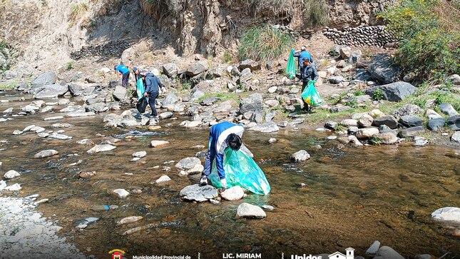 Archivo imagen  de Limpieza del Río Qenqomayo por parte de la Oficina de Asistencia Técnica Municipal de Paucartambo