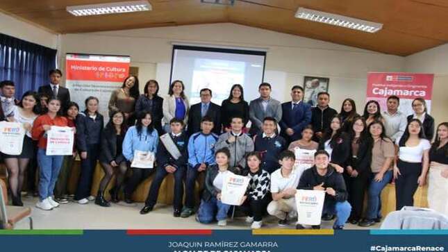 La Municipalidad Provincial de Cajamarca participa del lanzamiento del servicio "Alerta contra EL Racismo" y la línea telefónica gratuita 1817, con el objetivo de reducir los actos de discriminación étnico-racial, mediante el respeto y la valoración de nuestra diversidad cultural, buscando generar igualdad de oportunidades para las peruanas y peruanos. Estos aportes son importantes para mejorar la calidad de vida de las comunidades afrodescendientes.
Desde la municipalidad provincial rechazamos enérgicamente cualquier acto de discriminación o racismo, reiteramos nuestro compromiso con la promoción de la igualdad el respeto y la inclusión destacando la importancia de condenar cualquier acto que atente contra la dignidad de las personas.