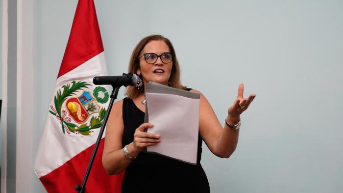 Inauguran exhibición “Torito de Pucará: Embajador del Altiplano Peruano” en Trinidad y Tobago