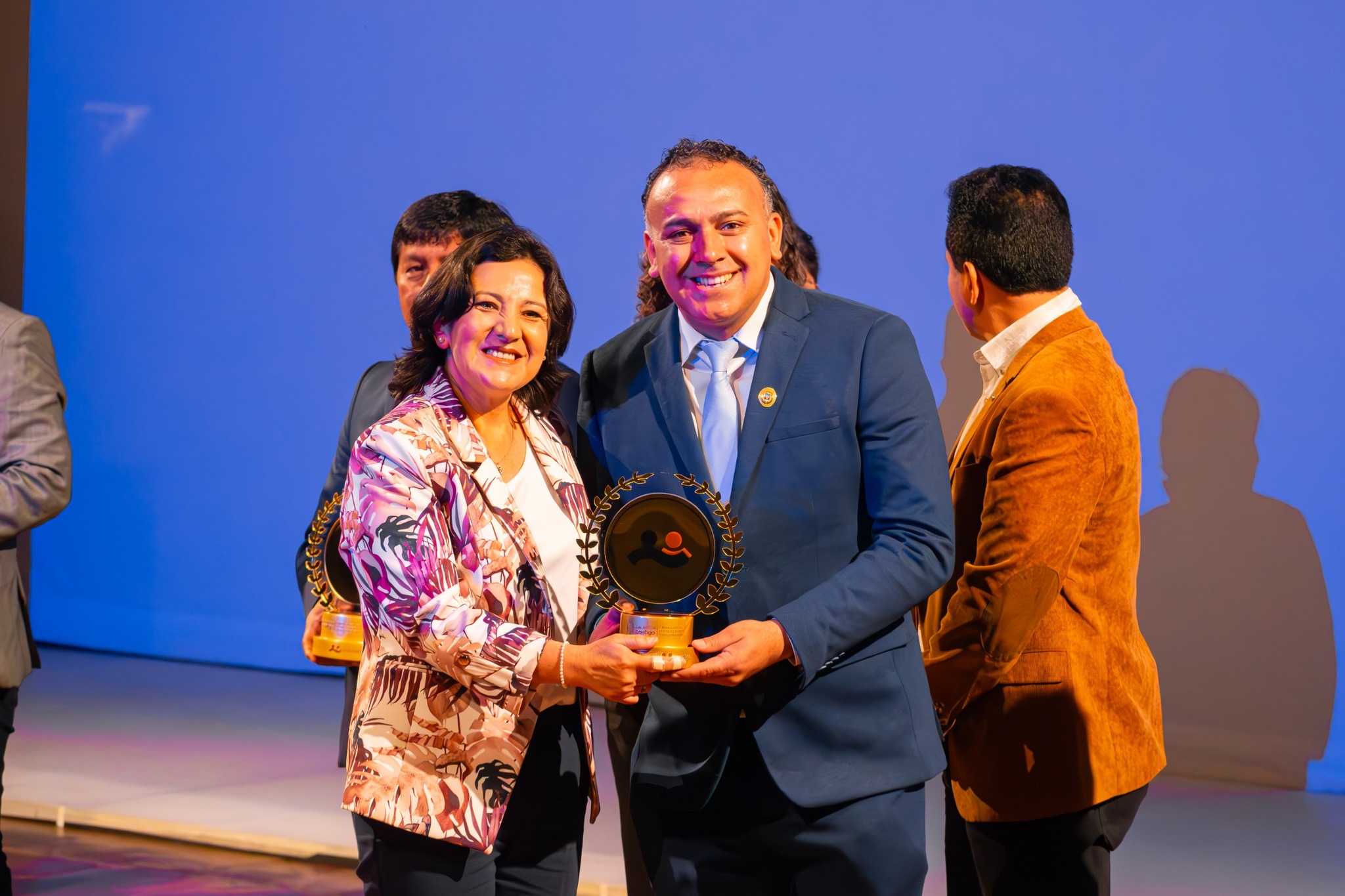 Recibimos el “Galardón Contigo Embajadores Locales” 🏆 del MIDIS por nuestro trabajo en favor de las personas con discapacidad ♿ en Ventanilla 🌟.