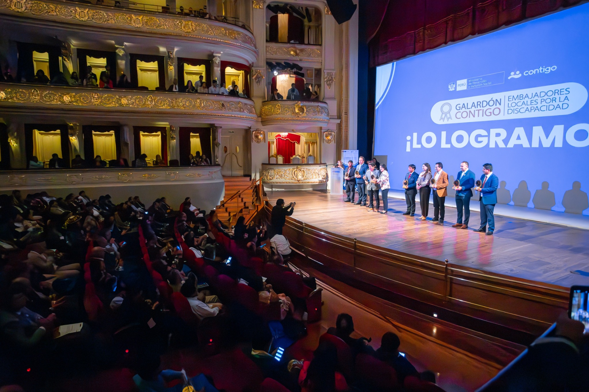 Recibimos el “Galardón Contigo Embajadores Locales” 🏆 del MIDIS por nuestro trabajo en favor de las personas con discapacidad ♿ en Ventanilla 🌟.