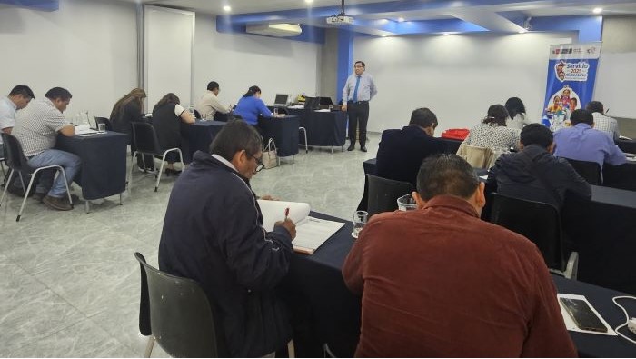Capacitación a Comités de Compra