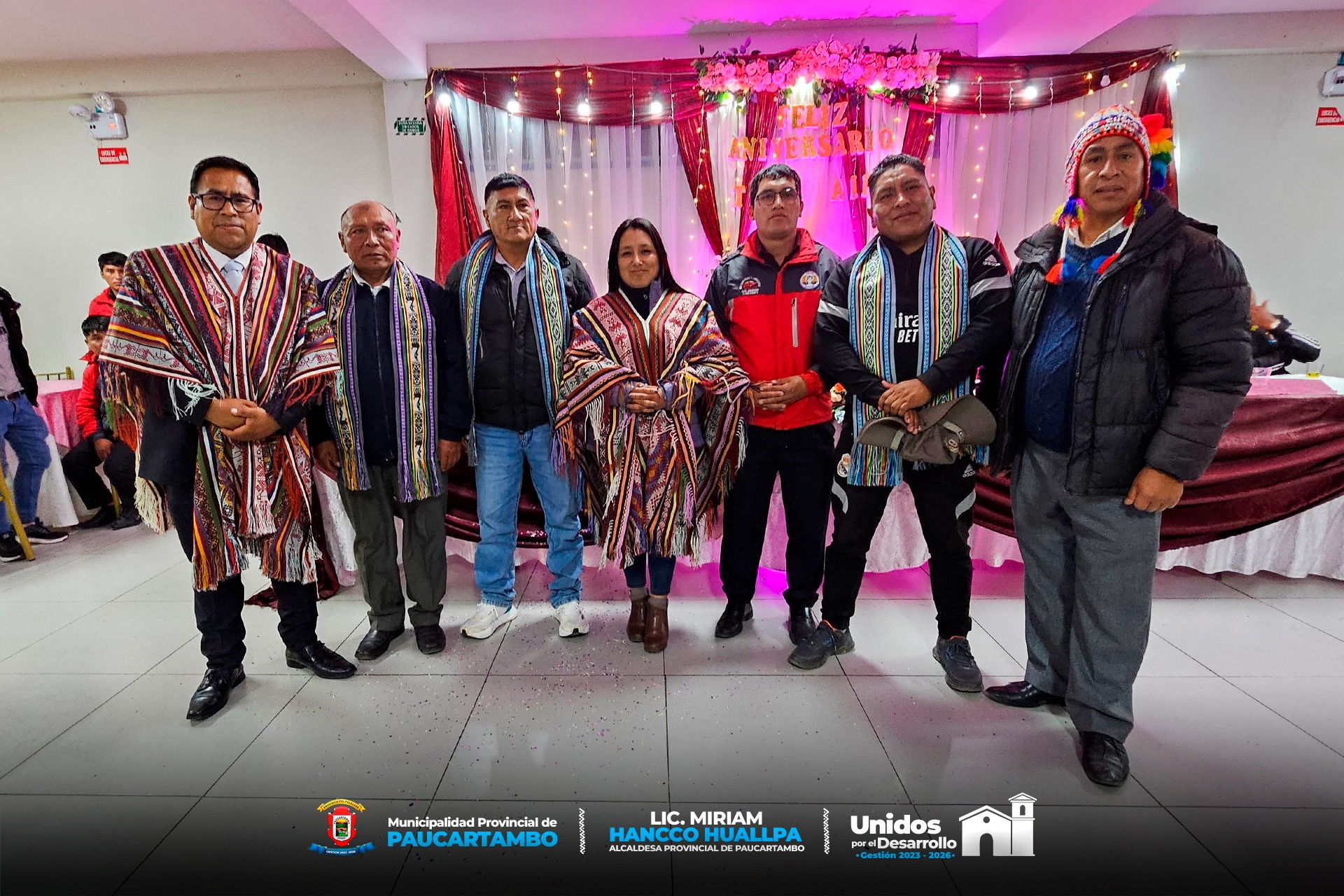 Archivo imagen de Entrega de la Resolución a la Empresa de Transportes Tour Airoso por parte de la Municipalidad Provincial de Paucartambo.