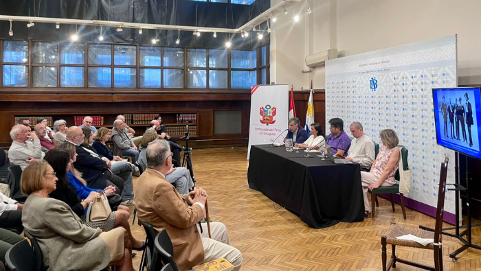 Presentan en Montevideo el libro “Viajero de los sueños. Juan Parra del Riego entre Perú y Uruguay”