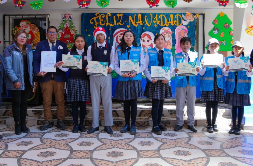 Municipalidad de Puno realiza reconocimiento a promotores ambientales escolares del programa municipal EDUCCA