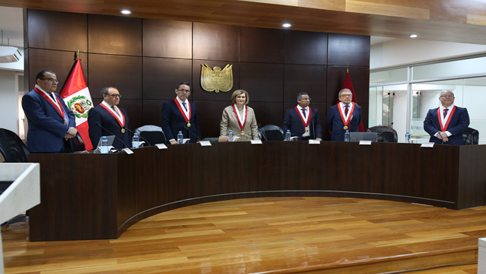 TC ordena al Reniec rectificar prenombres y sexo  de un varón que por defecto médico fue registrado como mujer 