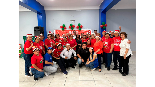 La ceremonia contó con la destacada presencia de nuestro alcalde, Richard Soria, quien disfrutó del show y felicitó a los participantes por su esfuerzo y pasión. Este tipo de iniciativas, promueven la integración y socialización entre compañeros.
¡𝐅𝐞𝐥𝐢𝐜𝐢𝐭𝐚𝐜𝐢𝐨𝐧𝐞𝐬 𝐚 𝐭𝐨𝐝𝐨𝐬 𝐥𝐨𝐬 𝐩𝐚𝐫𝐭𝐢𝐜𝐢𝐩𝐚𝐧𝐭𝐞𝐬 𝐩𝐨𝐫 𝐭𝐚𝐧 𝐝𝐞𝐬𝐭𝐚𝐜𝐚𝐝𝐚 𝐩𝐫𝐞𝐬𝐞𝐧𝐭𝐚𝐜𝐢𝐨́𝐧