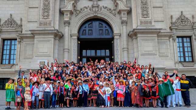 Estudiantes de Huarmaca Presentes en el Tinkuy 2024