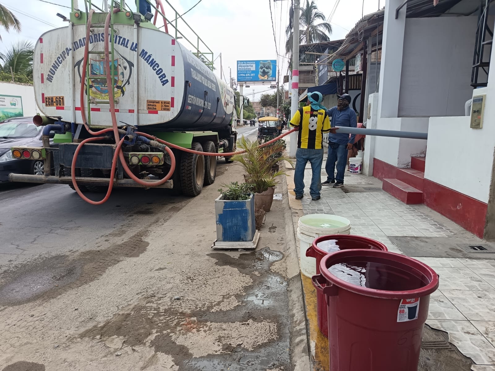#MDMInforma | CISTERNA MUNICIPAL ABASTECE CON AGUA POTABLE A ZONAS QUE NO CUENTAN CON ESTE SERVICIO 🚰