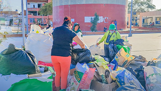 Con gran éxito se llevo a cabo el i reciclatón navideño
