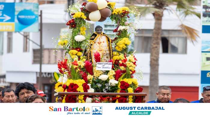 El 19 de noviembre, San Bartolo celebró el 72º aniversario del Mercado Municipal con misa y procesión.