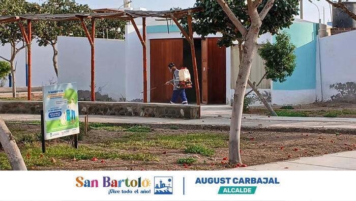 La Municipalidad de San Bartolo continúa con su plan de fumigación y desratización en diversos parques del distrito, garantizando un entorno saludable para los vecinos y visitantes.