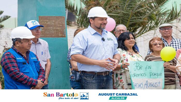 El alcalde August Carbajal participó en la colocación de la primera piedra del renovado Parque Miguel Grau, un proyecto que ofrecerá un espacio moderno y de calidad para la comunidad.