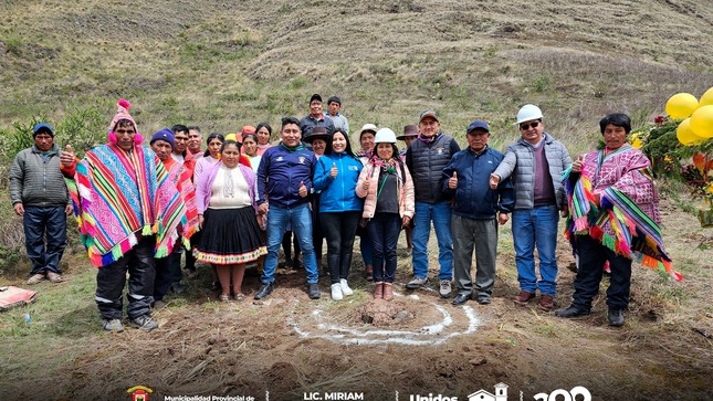 Archivo imagen de Inició la Obra del Mejoramiento y Ampliación del Servicio de Agua de riego en el Sector de Calaypata-Paucartambo
