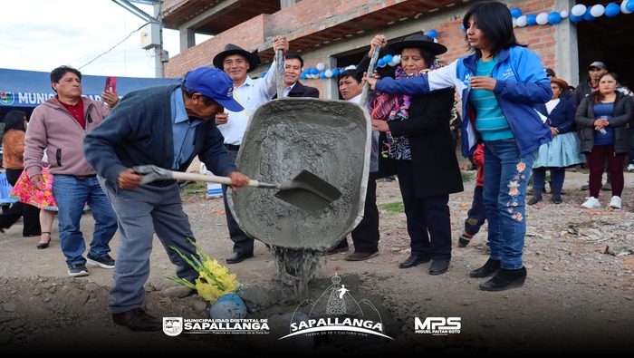 Inicio de proyecto “Red de alcantarillado y buzón en el Barrio San Bernardo”.