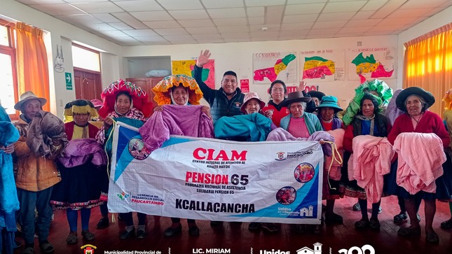 Archivo imagen de MPP realizo Campaña Navideña del  CIAM y Pensión 65 "Amor y Abrigo para nuestros Adultos Mayores"