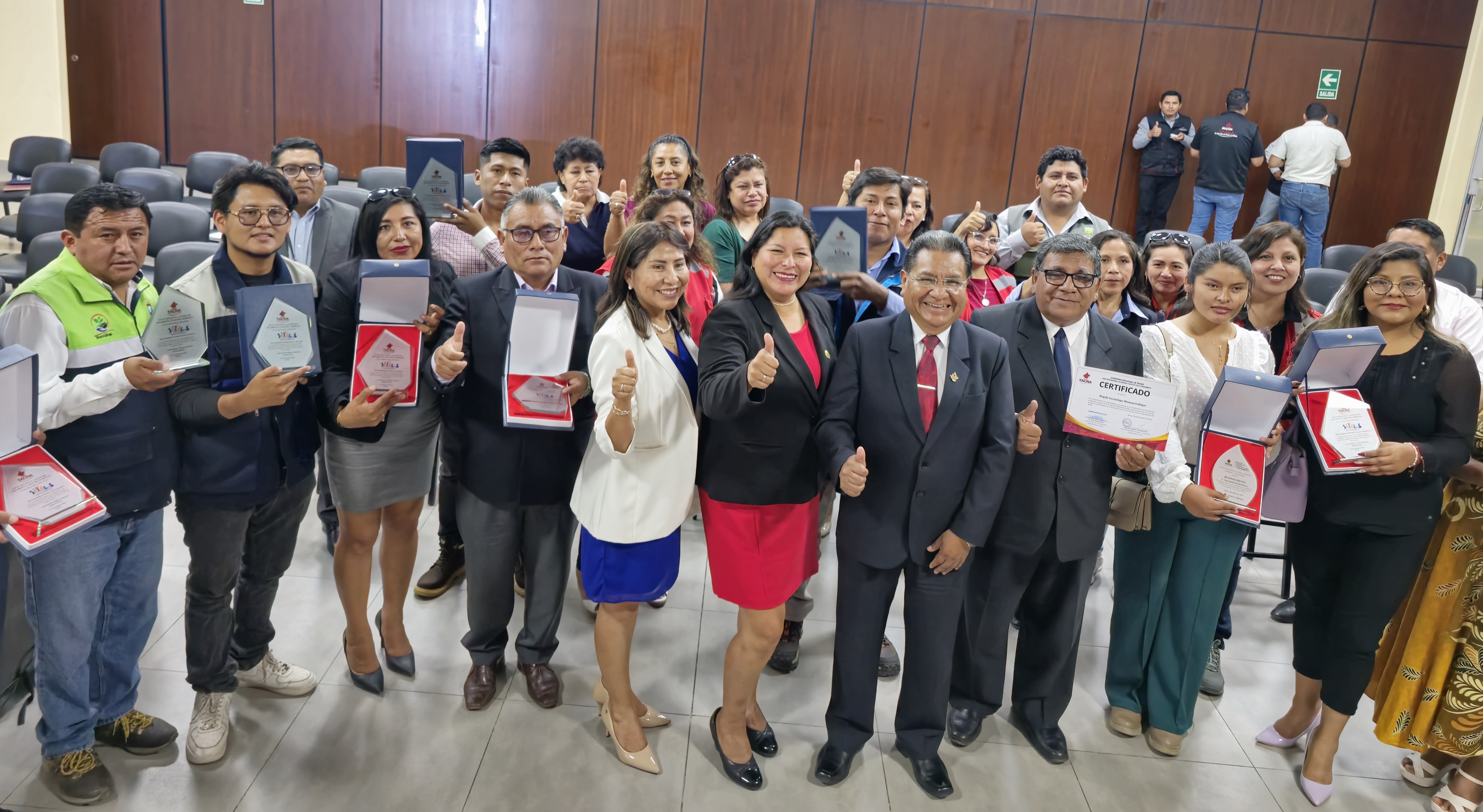 Renuevan compromiso por la niñez