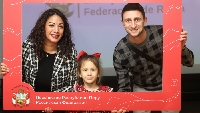 Embajada del Perú en Rusia fortalece los lazos con los connacionales a través de un compartir navideño